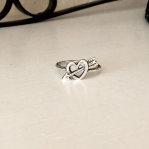 James Avery Loves Arrow Sterling Silver Ring Size 6